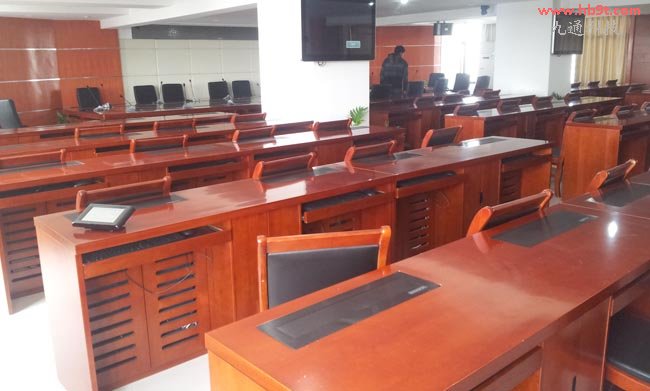 �@ʾ��ȫ�����º�������o�κξ��|�����ڴ������